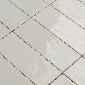 Piastrella in Porcellana Bianca Catania 6x12 Pollici Finitura Opaca per Pareti e Pavimenti - Product Image 5