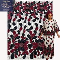 Tissu en dentelle de tulle brodé de perles et de sequins floraux 3D audacieux pour robes africaines et tenues de soirée