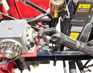 Nouvelle moissonneuse-batteuse à maïs à quatre roues et à deux rangs avec fonction de récolte des tiges et des épis - Product Image 5