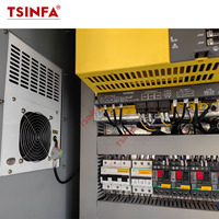Centro de Mecanizado Vertical de 3 Ejes de Alta Precisión CNC VMC855 con Husillo de Alta Velocidad de Taiwán y Guía Lineal HIWIN