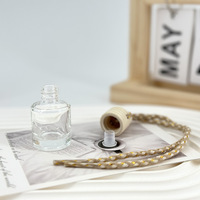 Bouteilles en verre vides pour diffuseur de parfum de voiture suspendu, personnalisées, transparentes, 8ml, 9ml, 10ml, avec bouchon en bois et corde, vente en gros