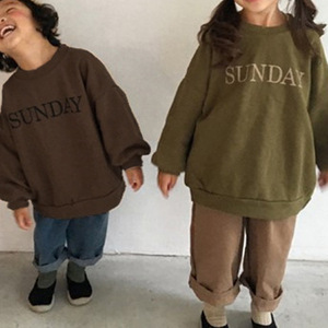 Nova Versão Coreana de Moletom para Meninos e Meninas, Conjuntos de Família para Primavera e Outono, Design de Gola com Letras Modernas e Manga Longa - Product Image 3