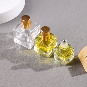 5ml 15ml 30ml Custom Mini Square Perfume Oil Botella de rodillo de acero inoxidable Rollo cuadrado en botellas de rodillo de vidrio - Product Image 2