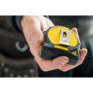 Ruban à mesurer Stanley Tylon 5M, enroulement automatique, lame en acier métrique, verrouillage par bouton-poussoir - Product Image 6