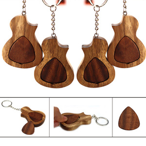 Vente en gros OEM étui à médiators en bois massif personnalisé avec logo personnalisé-Porte-clés inclus Nouveau style de pièces d'instruments à cordes - Product Image 6