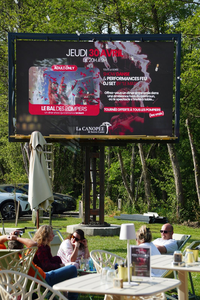 Pantalla LED de Aluminio Fundido a Presión Personalizada, Pantalla LED Publicitaria Comercial P4 Fija para Exteriores con Clasificación IP65 a Prueba de Agua - Product Image 6