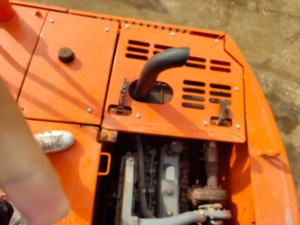 รถขุดมือสองคุณภาพดี Doosan DH150LC-7 ขนาด 15 ตัน ชั่วโมงการทำงานต่ำ บำรุงรักษาอย่างดี เกียร์และปั๊มสมบูรณ์แบบ เหมาะสำหรับงานก่อสร้างและงานดิน - Product Image 6