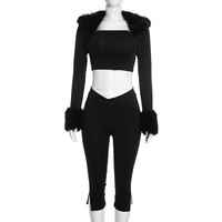 Nouvel ensemble sexy deux pièces pour femme : Teddy en dentelle à manches longues avec col en fausse fourrure et mini-jupe moulante