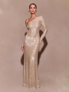 Bettergirl Romantico Abito Lungo Francese 2026 Nuovo Modello <span class=keywords><strong>Monospalla</strong></span> Argento con Paillettes Scintillanti Elegante Abito <span class=keywords><strong>da</strong></span> <span class=keywords><strong>Cerimonia</strong></span> - Product Image 2