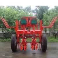 Semoir-plantoir automatique double rang pour manioc, monté sur tracteur, type surélevé, avec composants d'engrenage pour semis, repiquage et plantation