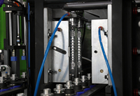 Machine de soufflage par extrusion automatique à 2 cavités haute vitesse pour la fabrication de bouteilles en plastique
