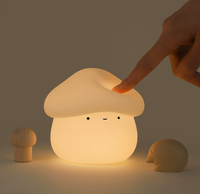 Cadeau d'entreprise promotionnel, haut-parleur portable alimenté par énergie solaire DC, pour support de téléphone LED RGB V2.0, radio FM, autonomie de la batterie de 15 à 20 heures