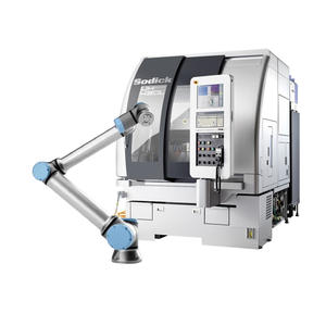 Bras robotisé Cobot Universal Robot UR10e avec personnalisation de la machine Sodick à 3 axes pour l'automatisation de la fraisage à haute vitesse - Product Image 6