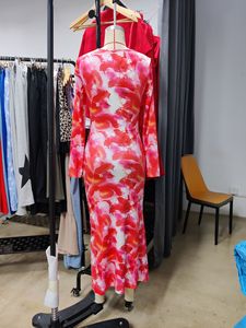 Vestido midi de malla transparente con estampado floral rojo para mujer, vestido de fiesta ajustado de manga larga con cintura fruncida a la moda - Product Image 6