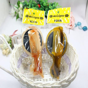 Juego de espejo y peine portátiles para maquillaje, espejo portátil pequeño con mango, artículo de un yuan, regalo gratis. - Product Image 5