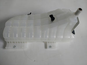 Nouveau réservoir de liquide de refroidissement sous pression en plastique WTP de remplacement pour les camions lourds <span class=keywords><strong>Kenworth</strong></span> Peterbilt modèle C01.017S10 - Product Image 6