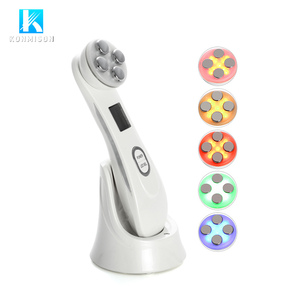 Masseur facial portable à radiofréquence EMS 5 en 1, appareil de raffermissement de la peau à LED - Product Image 2