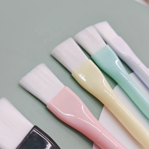 อุปกรณ์สปาเสริมความงามแบบทำมือแปรงรูปไข่ขนนุ่มแปรงมาส์กหน้าคู่สีขาวพร้อมช้อนตัก - Product Image 2