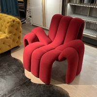Meubles de maison design italien, chaises de salon modernes, chaise en velours rouge araignée, canapé simple, chaise d'accent créatif