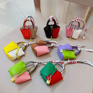 Luxe Mini sac breloque porte-clés accessoires de voiture mignon en forme de porte-clés en cuir pendentif porte-clés sac à main marque sac