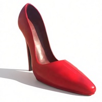 Sculpture géante personnalisée en fibre de verre de chaussures rouges à talons hauts, statue décorative pour centre commercial extérieur, ornement artistique