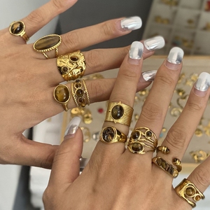 Anillo de Piedra Ojo de Tigre Europeo y Americano, Accesorio de Alta Gama, Acero de Titanio, Joyería que No se Destiñe, Transfronterizo para Mujer - Product Image 2
