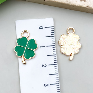 Irish Lucky Grass DIY Accesorios Trébol Sombrero Oktoberfest Collar Colgante Llavero Pequeño - Product Image 6