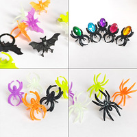 Vente directe usine Shantou – Bagues en plastique chauve-souris et araignée pour Halloween, styles variés, bijoux à thème horrifique, sans impression, qualité export