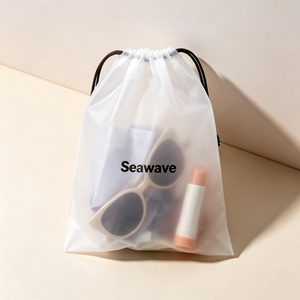 Sac à cordon en PE givré blanc avec logo personnalisé, pochette de rangement en plastique transparente pour vêtements, cosmétiques, emballage de voyage - Product Image 3