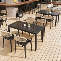 Ensemble de table et de chaises en aluminium blanc durable pour l'extérieur, avec chaises en rotin tressé |   Résistant aux intempéries pour les patios d'hôtels, de parcs et de villas