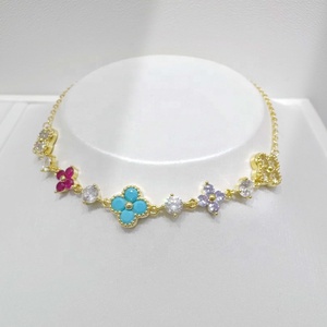 Pulsera de cadena de mano de latón con circonitas en forma de estrella, clásica y económica para fiestas, pulseras de la amistad delicadas con trébol de oro de 14k para niñas. - Product Image 3