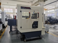 Machine de sciage circulaire automatique pour barres rondes en métal de 30 à 100 mm