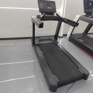 Tapis roulant commercial à écran LED pour entraînement cardio en salle de sport EO8400, moteur haute puissance, prend en charge des vitesses jusqu'à 20 KM/H - Product Image 5