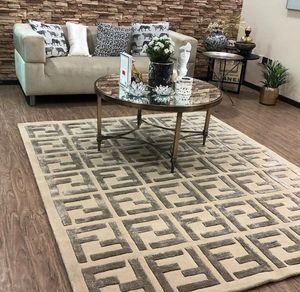 Alfombra Moderna de Diseño Geométrico para Interiores, Color Beige Marrón Neutro, Alfombra para Sala de Estar, Alfombras de Lujo Personalizadas, Fabricante de la India - Product Image 1