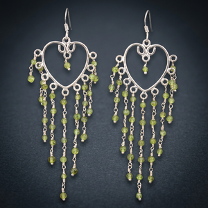 Boucles d'oreilles en forme de cœur plaqué argent 925, perles de cristal vertes pour femmes, style bohème, bijoux pour occasions spéciales - Product Image 3