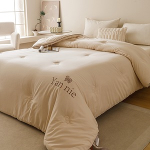 <span class=keywords><strong>Couette</strong></span> en coton à fibres longues 300T Remplissage en laine australienne <span class=keywords><strong>Couette</strong></span> <span class=keywords><strong>chaude</strong></span> Absorption d'humidité Literie textile pour hôtel <span class=keywords><strong>et</strong></span> maison - Product Image 6