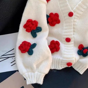 Mùa Đông Retro Tùy Chỉnh Dày Màu Hồng Tăng Phụ Nữ Quà Tặng Hoa Ngắn Dệt Dệt Kim Handmade Crochet Phụ Nữ Cardigan Áo Len - Product Image 4