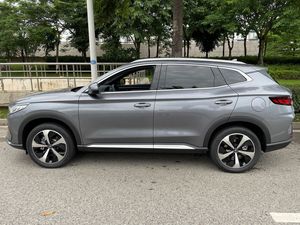 Voiture sportive BYD Song Plus EV 2024, prix avantageux, pour <span class=keywords><strong>taxi</strong></span> et famille, <span class=keywords><strong>5</strong></span> places, 2 roues motrices, batterie lithium ternaire, véhicule à énergie nouvelle - Product Image 4