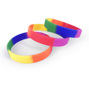 Llavero de Silicona con Logotipo Personalizado, Diseño Folclórico, Impermeable, en Relieve, Pulsera de Silicona Multifuncional Promocional de 1/2'' - Product Image 3