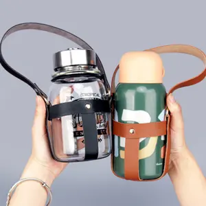 Seyahat taşınabilir içecek bardak tutucu PU deri su şişe kapağı taşıyıcı süt çay bardağı kollu kolu ile