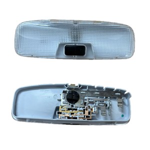 Ensemble de plafonniers Ford 8A6A-13776CA, éclairage intérieur en plastique pour Transit Connect 2014 Transit TTH 2015 - Product Image 1