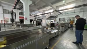 Máquina de fabricación de tubos médicos de PVC/PE/TPU, máquina extrusora médica, máquina de fabricación de tubos de infusión, máquina de extrusión, bomba extrusora - Product Image 5