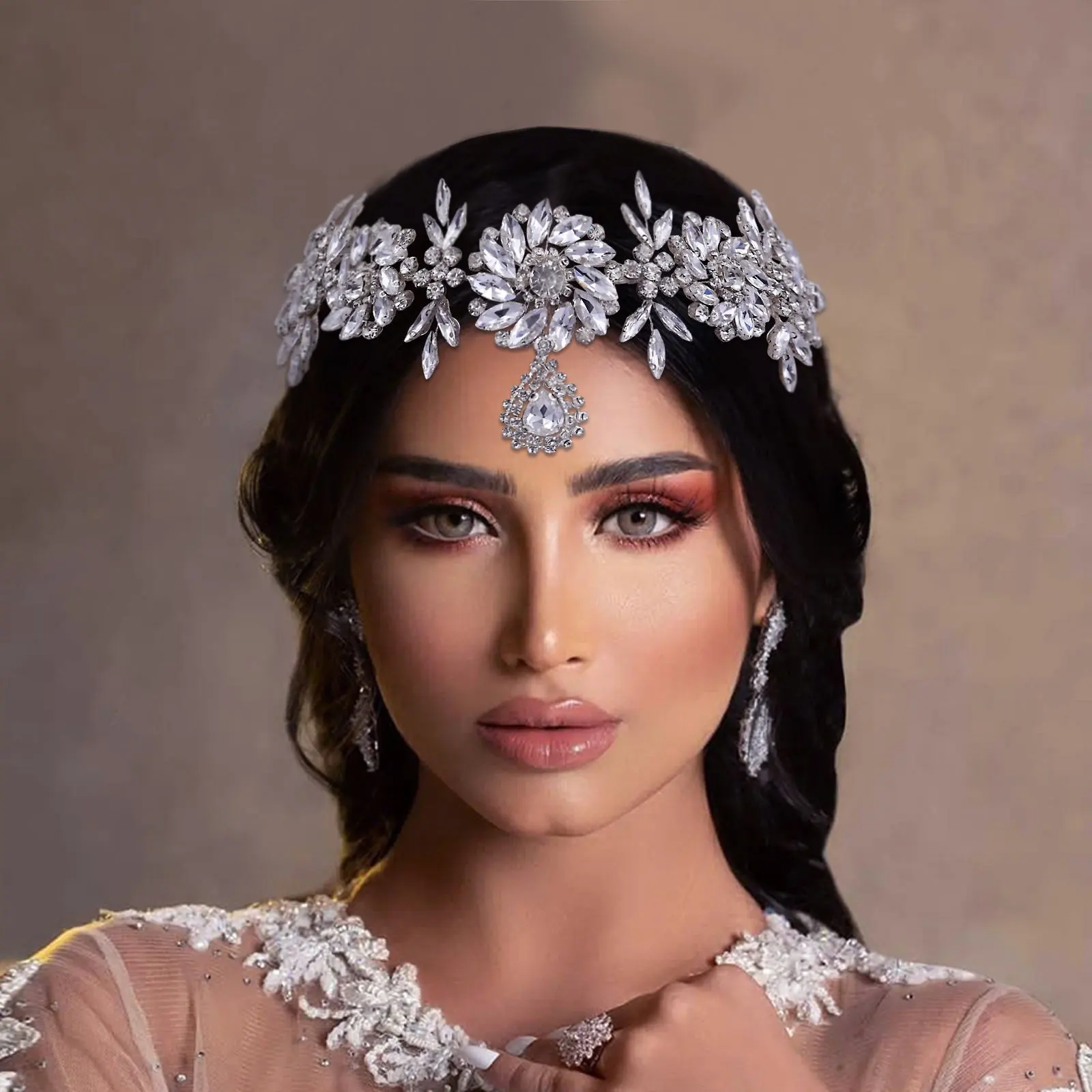 El yapımı saç parçası Finestyle düğün kafa Rhinestones gelin kristal başlığı gelin alın başkanı zinciri saç aksesuarları