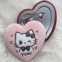 Boutons de badge en cuir personnalisés de 58 mm, motifs en peluche douce de différentes tailles pour l'artisanat, vente en gros, directement de l'usine OEM, cadeau très demandé