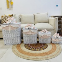 Lot de 4 paniers à linge en saule naturel avec décor en peluche Sac intérieur lavable Style quotidien sûr pour les enfants en osier