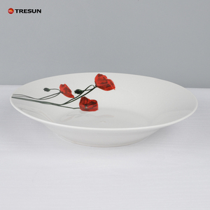 Juego de Vajilla de Porcelana de Cerámica de Alta Calidad con Diseño de Rosas Rojas Románticas, Estilo Americano, Apto para Microondas, para Bodas - Product Image 4