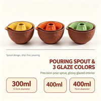 Ensemble de Chawan Matcha de style japonais en céramique avec bec verseur et glaçure intérieure multicolore pour la vente en gros aux salons de thé