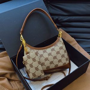 2025 Model Fashionable Ladies' Handbag Made of PU <b>Material</b>. With a Unique Geometric Pattern Design.6218 - Product Image 3