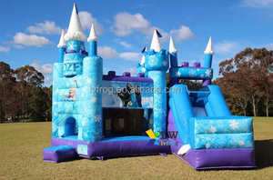 Structure gonflable combinée thème neige avec toboggan et bannières, château gonflable princesse des neiges avec toboggan - Product Image 3