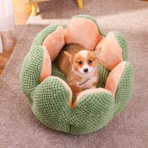 Winter Sweet Cat Bed Petal-shaped Soft Flannel Pet Kennel Soft Washable Cat House for Puppy Dog Cushion Mat Cat Supplier